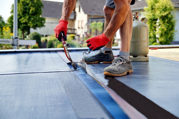 Flat Roof - Roofing Advisors - BBRoofing.com